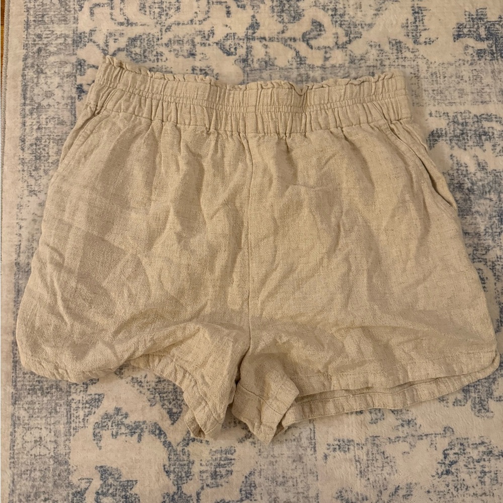 Women's Tan Linen Shorts